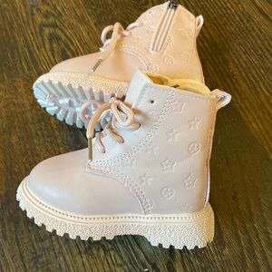 Never worn! Lined boots size 12-18 months